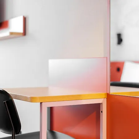 Mcdreams City Hotel 2*