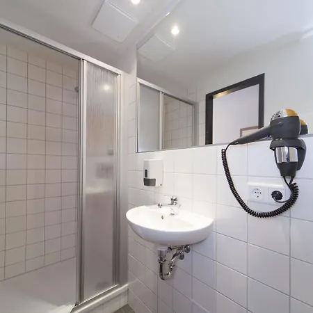 Ξενοδοχείο Mcdreams 2*