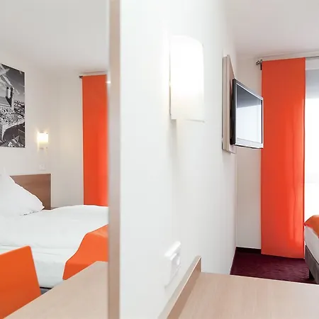 Hotel Mcdreams City