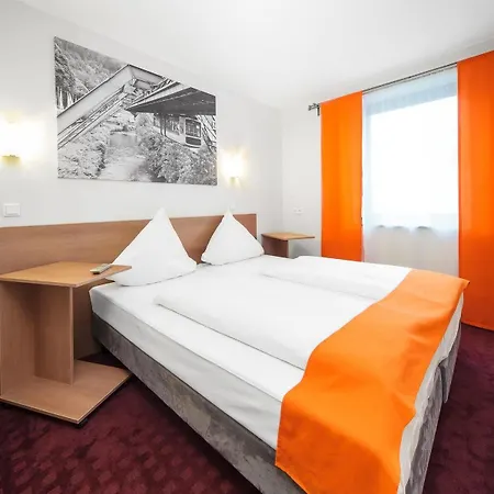 Mcdreams Hotel